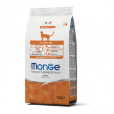 Monge Cat Sterilized для стерилизованных кошек с уткой - 1,5 кг