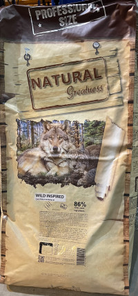 Natural Greatness Wild Instinct Recipe сухой корм для взрослых кошек с курицей, индейкой и лососем - 18 кг